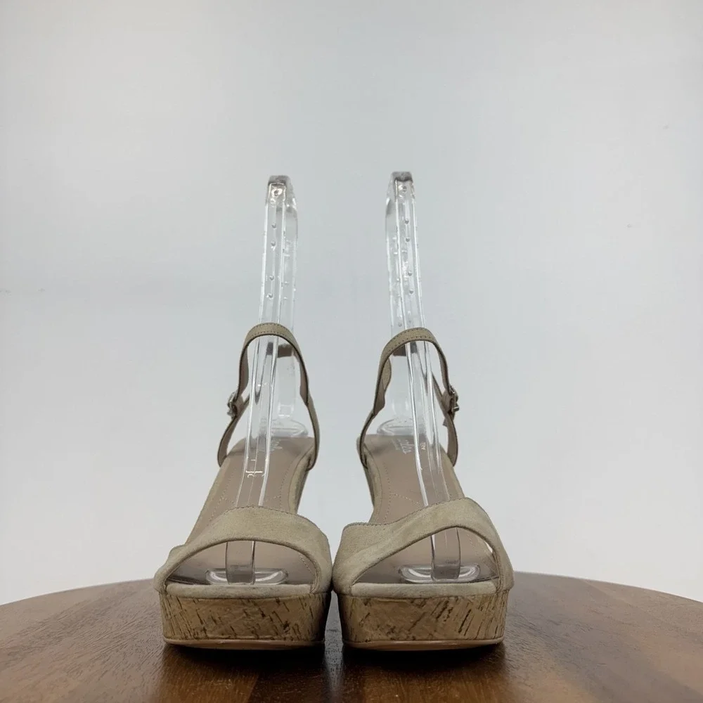 New Womens Charles By Charles David‎ Lambert Beige Platform Wedge Sandals Sz 9 M